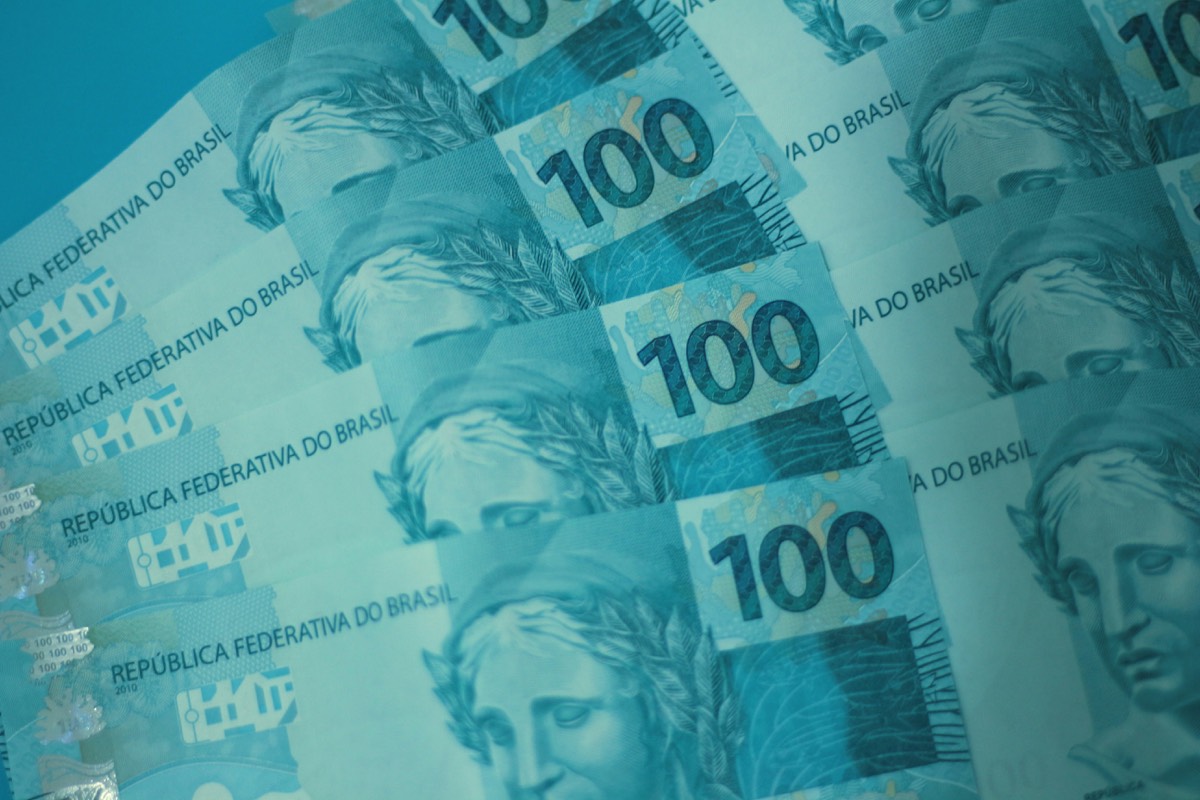 Notas de cem reais